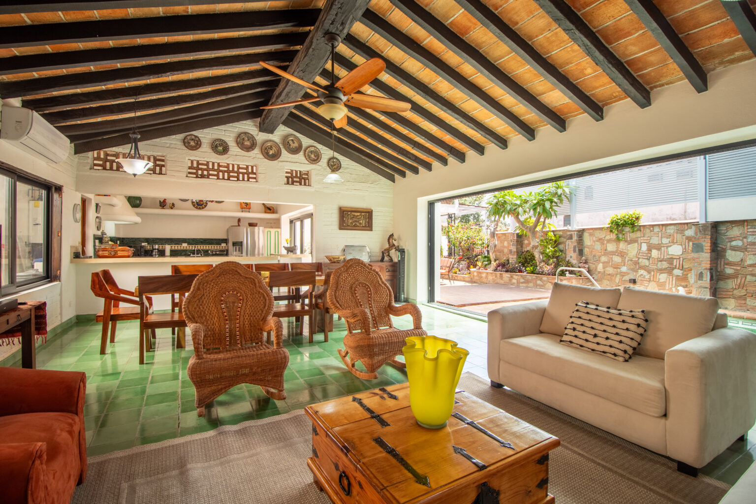 Andales_Cocina_Comedor-16